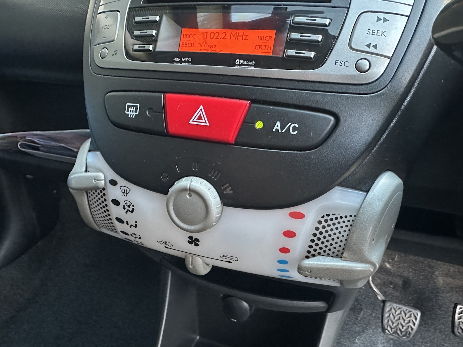 Used Peugeot 107 2012 for sale - 76380318: Photo 14