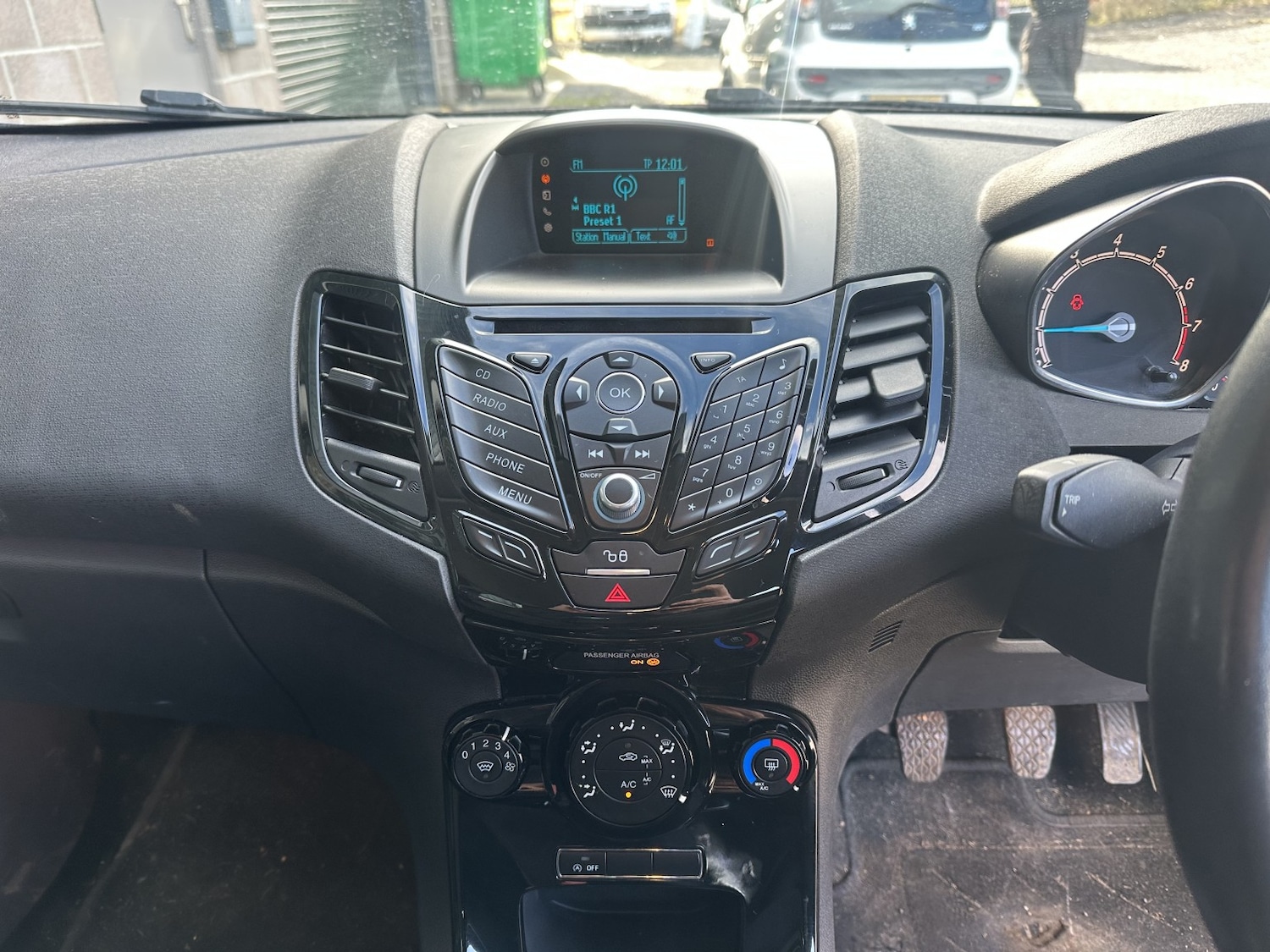 Used Ford Fiesta 2015 for sale - 77562539: Photo 11