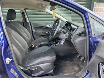 Used Ford Fiesta 2015 for sale - 77562539: Photo