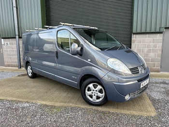 Renault Trafic feature image