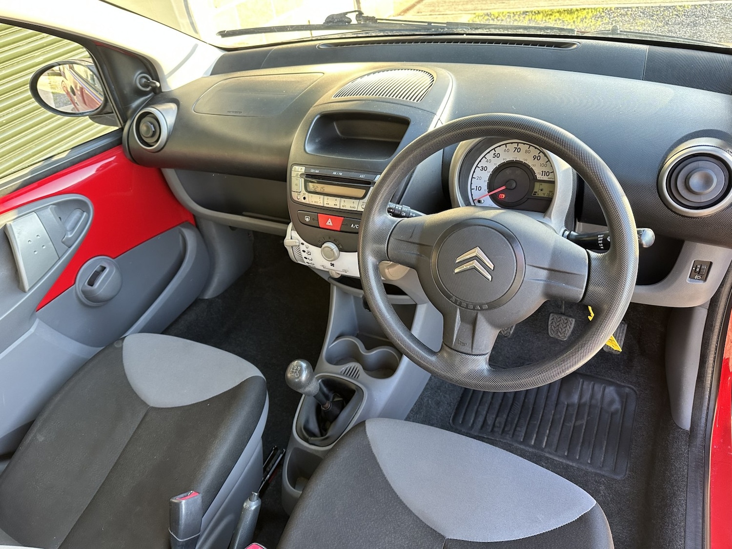 Used Citroen C1 2011 for sale - 76643404: Photo 3