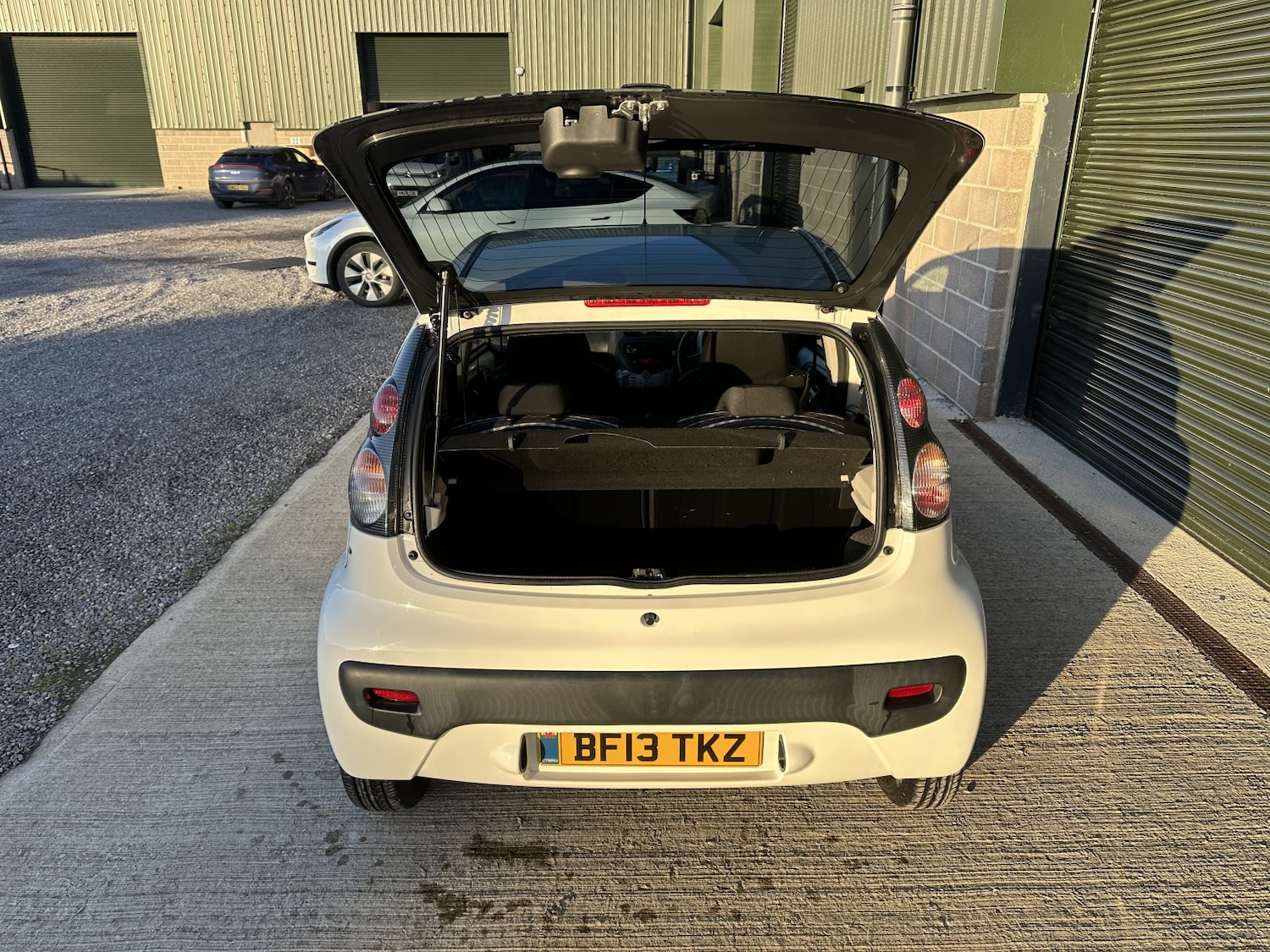 Used Citroen C1 2013 for sale - 76643403: Photo 28