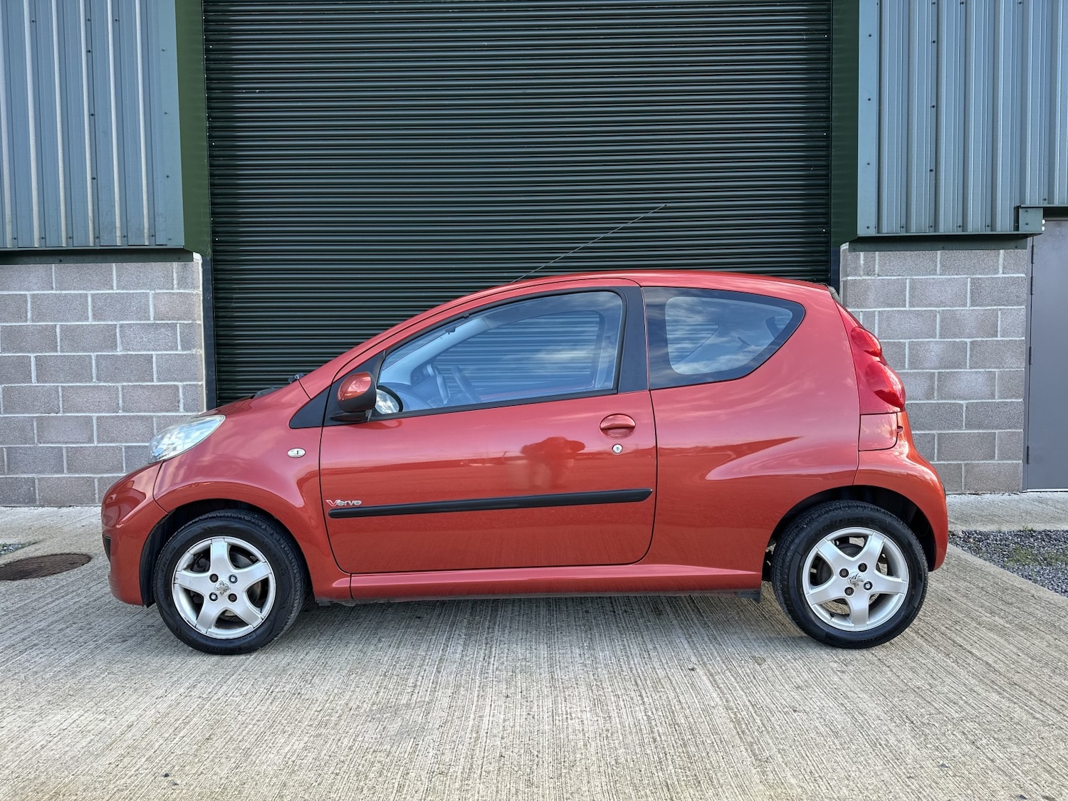 Used Peugeot 107 2009 for sale - 76637452: Photo 24