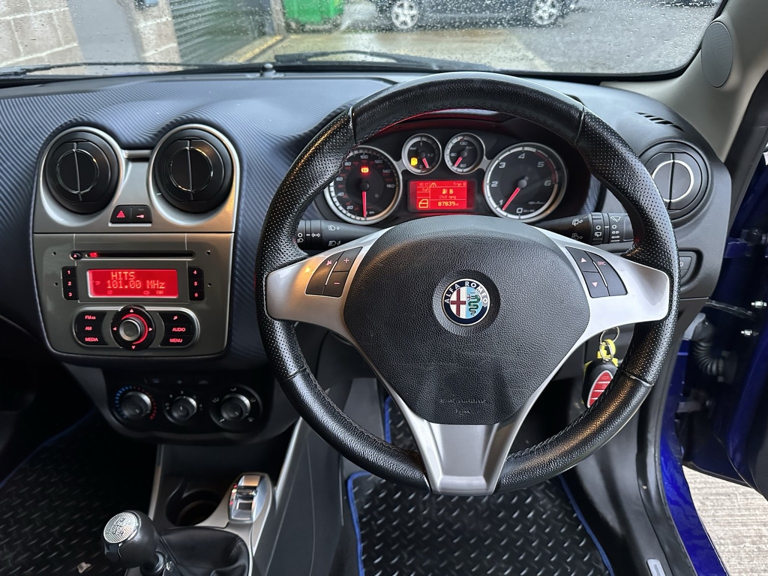 Used Alfa Romeo MiTo 2010 for sale - 76830395: Photo 10