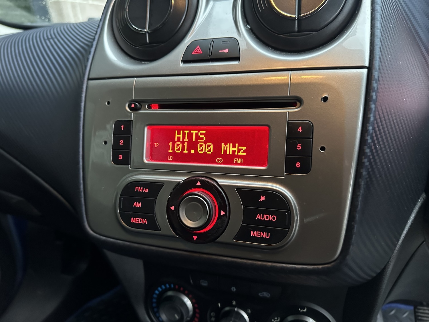 Used Alfa Romeo MiTo 2010 for sale - 76830395: Photo 12