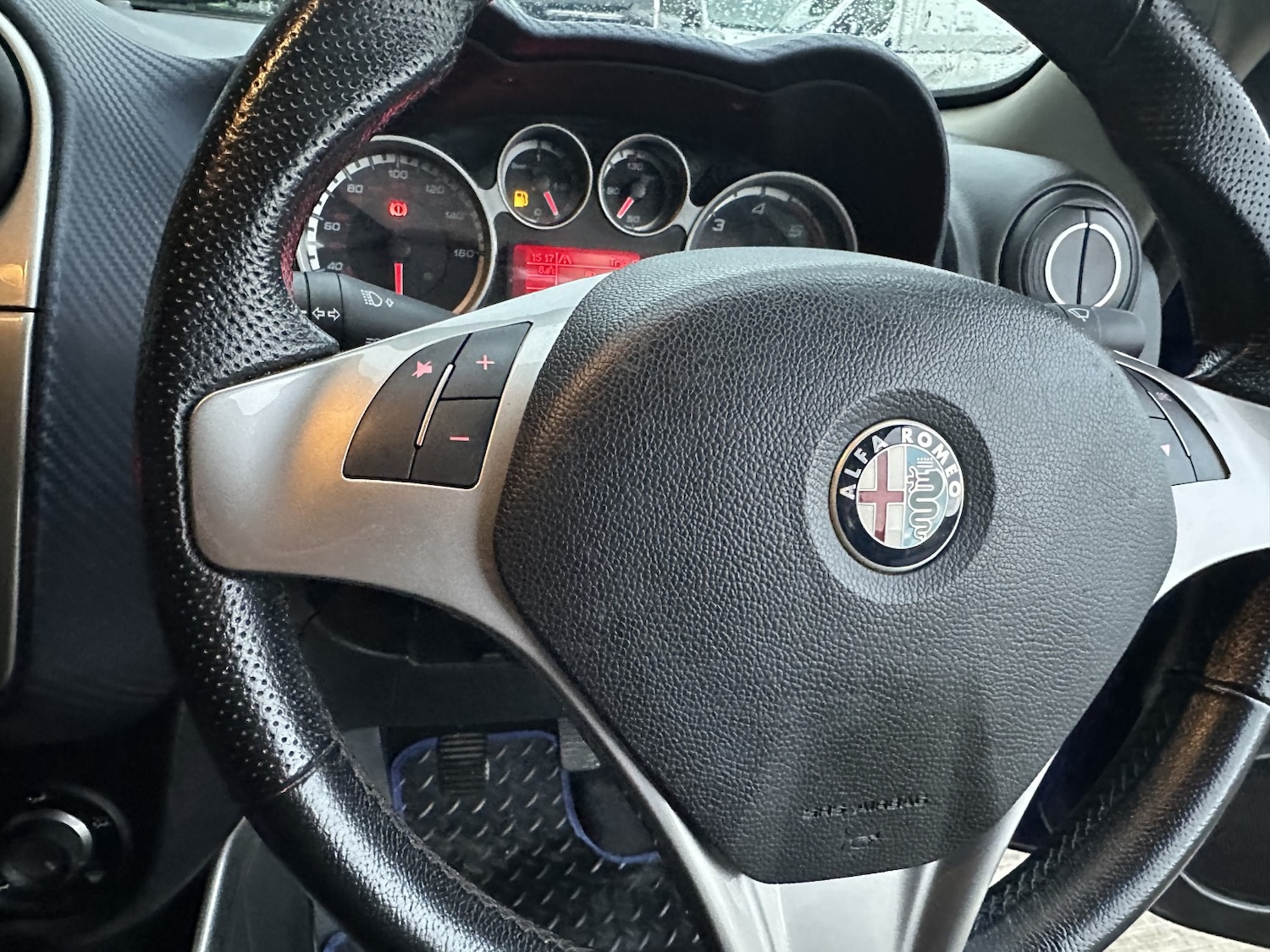 Used Alfa Romeo MiTo 2010 for sale - 76830395: Photo 14