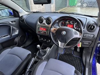 Used Alfa Romeo MiTo 2010 for sale - 76830395: Photo