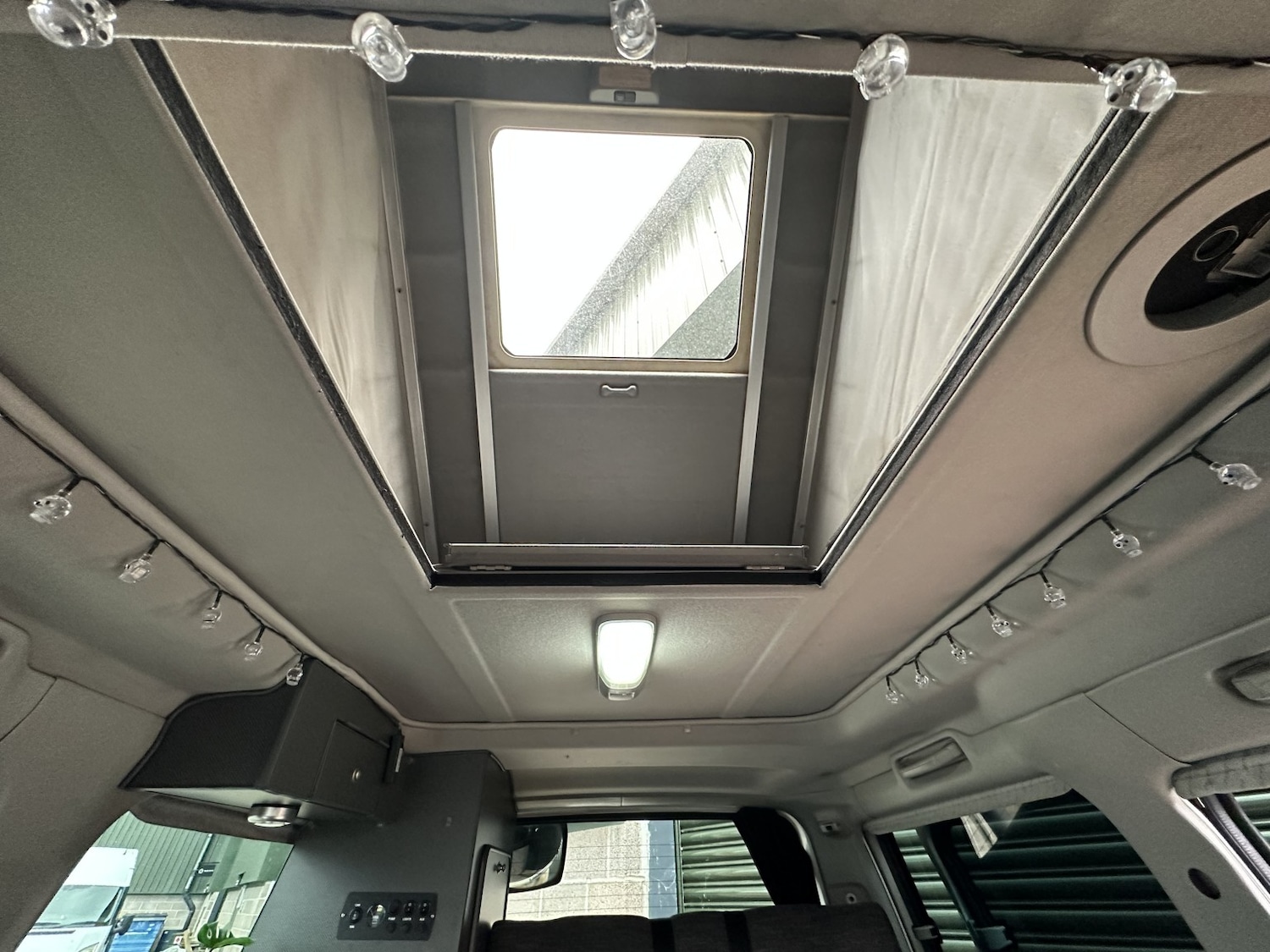 Used Mazda Bongo 2007 for sale - 77750009: Photo 12