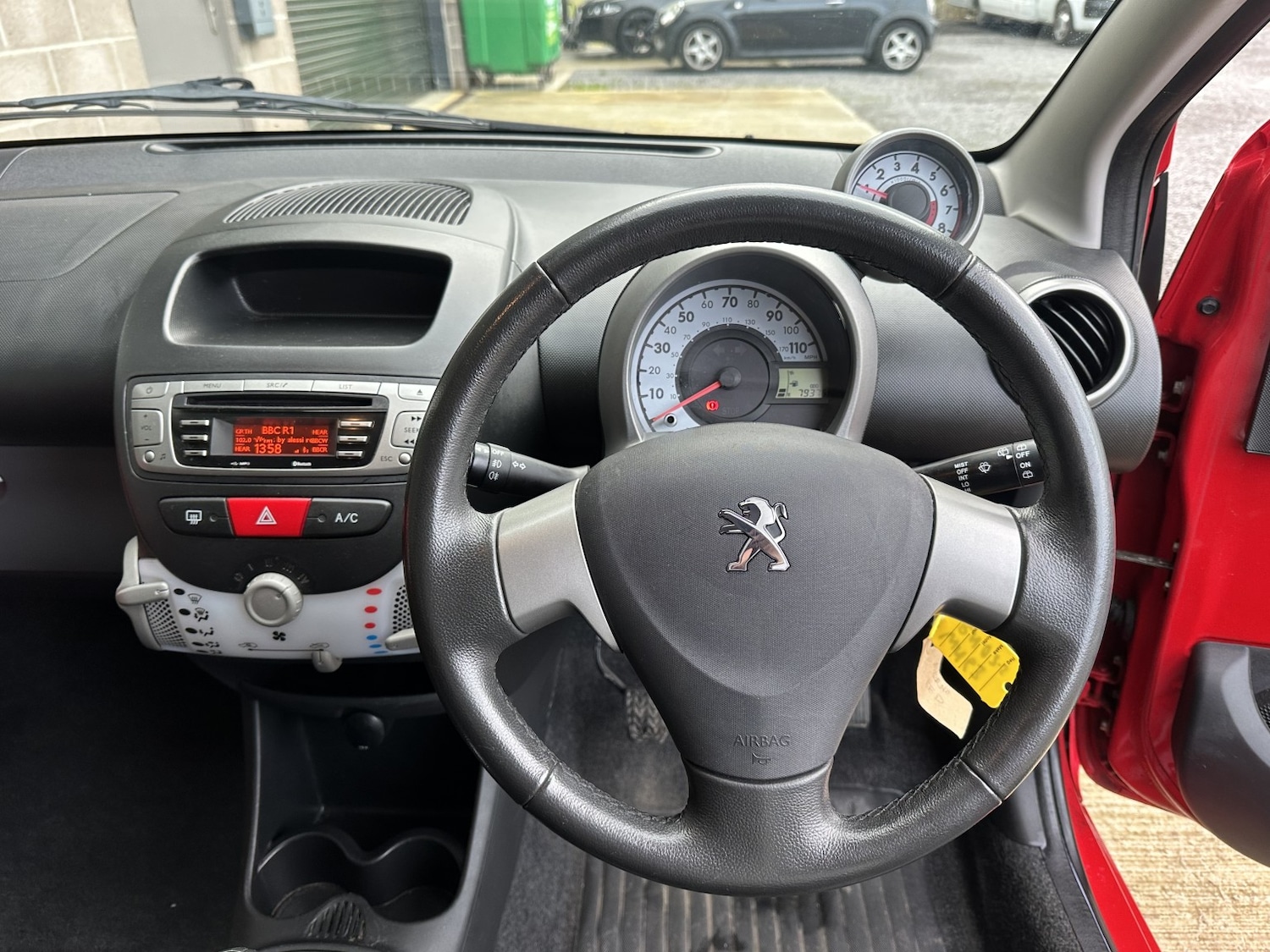 Used Peugeot 107 2013 for sale - 77277357: Photo 11