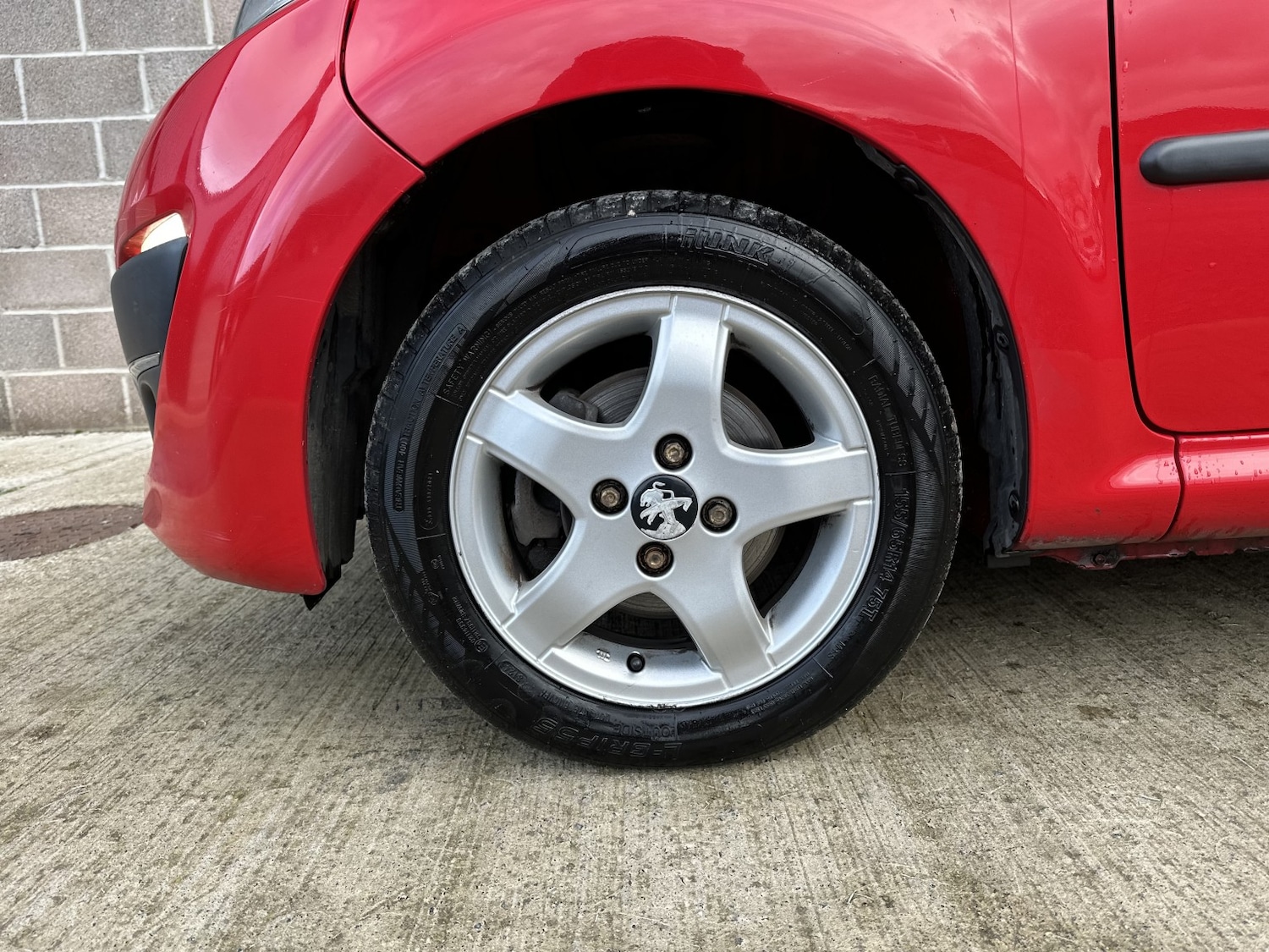 Used Peugeot 107 2013 for sale - 77277357: Photo 15