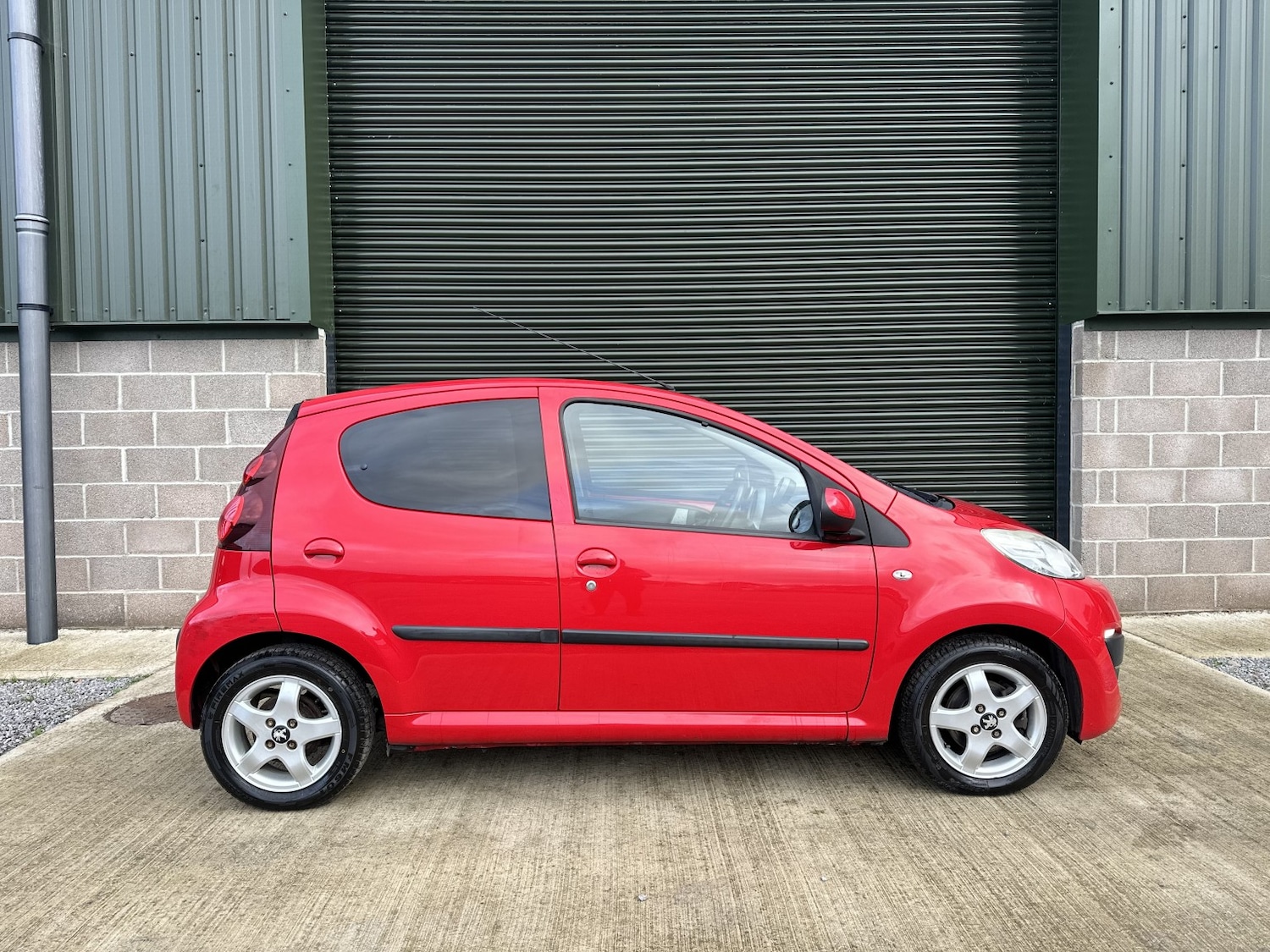 Used Peugeot 107 2013 for sale - 77277357: Photo 20