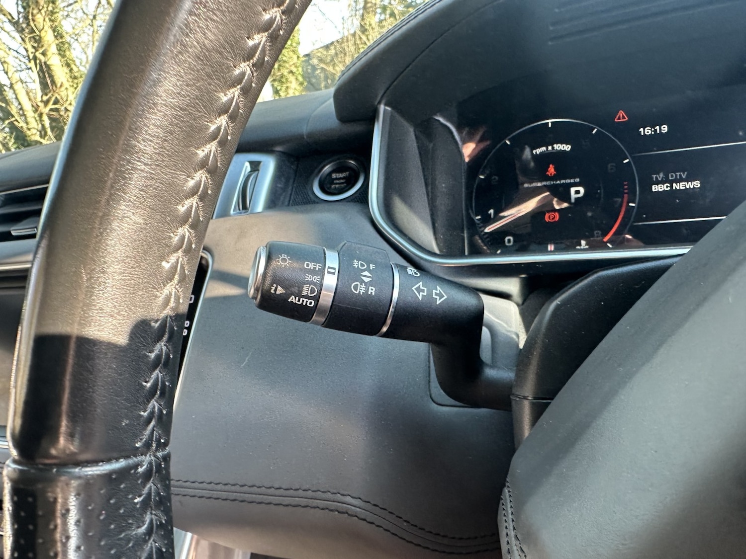 Used Land Rover Range Rover Sport 2014 for sale - 77629056: Photo 21