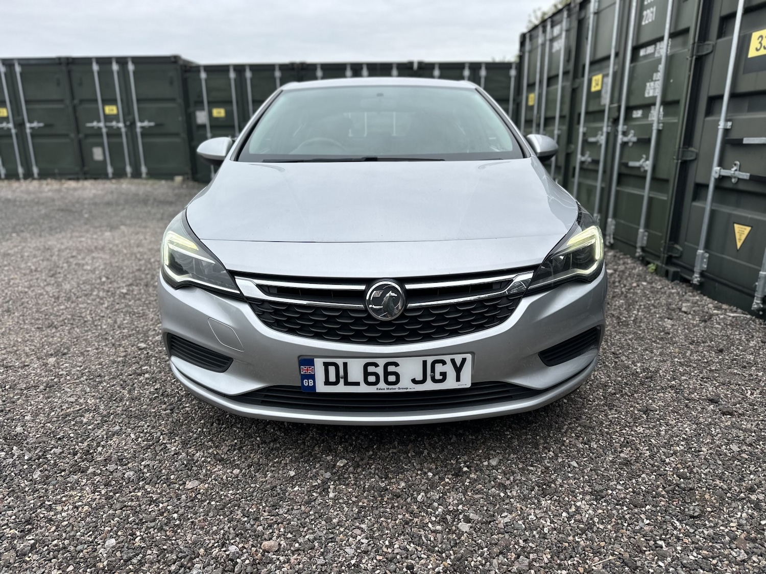 Vehicle 21