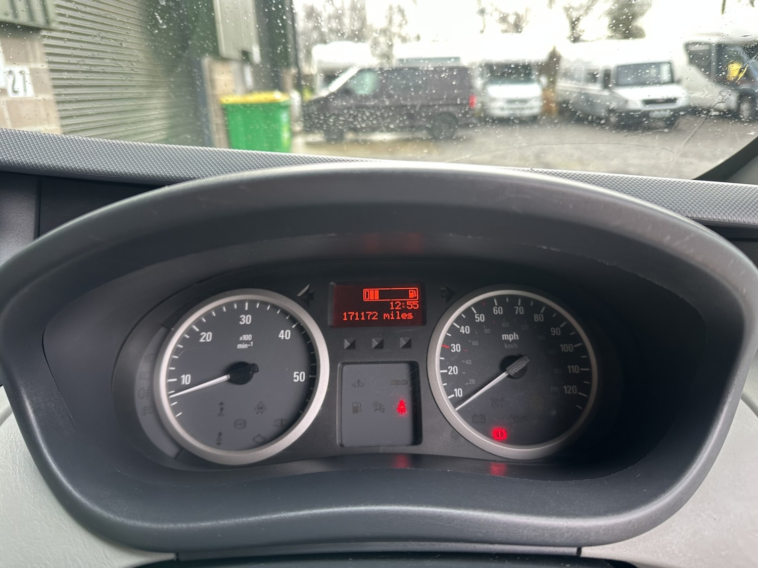 Used Vauxhall Vivaro 2013 for sale - 77459931: Photo 2