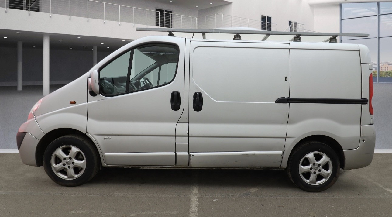 Used Vauxhall Vivaro 2013 for sale - 77277264: Photo 4