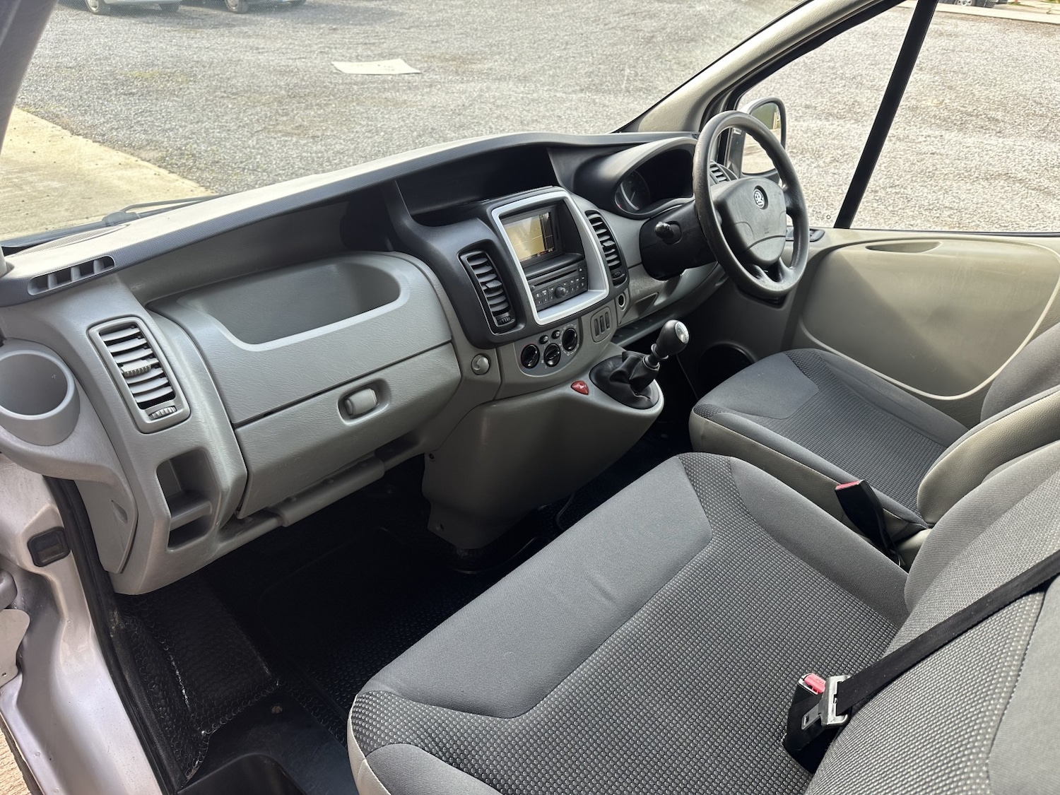 Used Vauxhall Vivaro 2014 for sale - 77629080: Photo 6