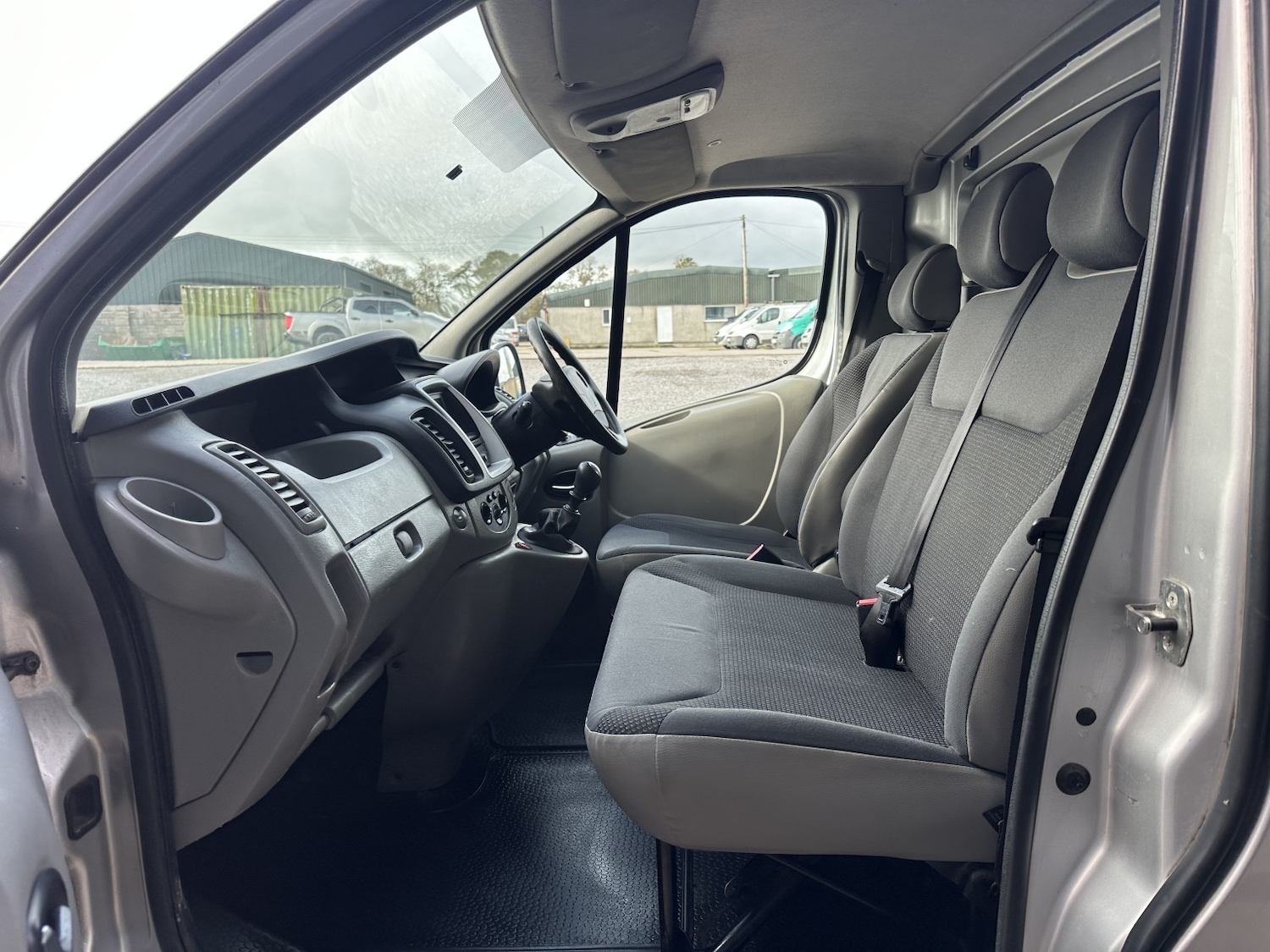 Used Vauxhall Vivaro 2014 for sale - 77629080: Photo 7