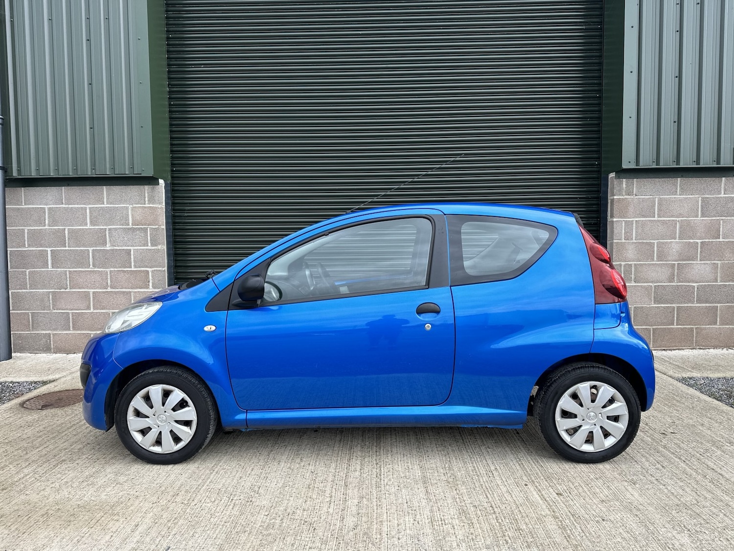 Used Peugeot 107 2014 for sale - 76941780: Photo 23