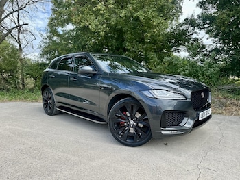 Used Jaguar F-Pace 2016 for sale - 79386205: Photo