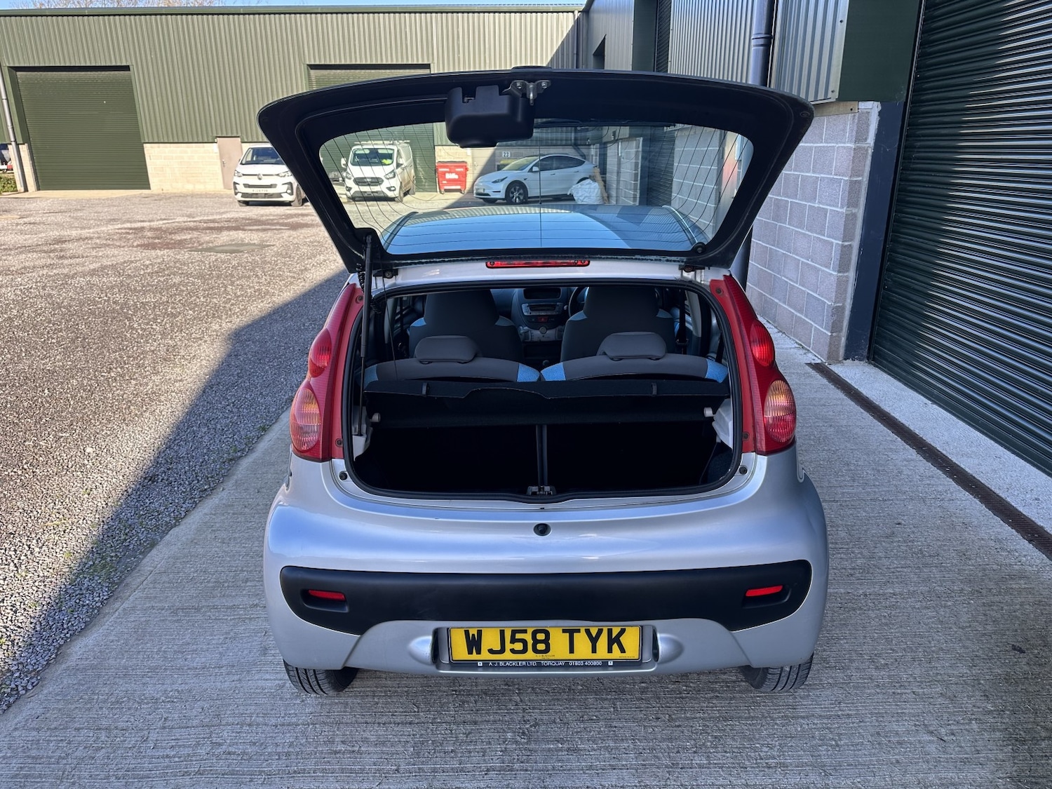 Used Peugeot 107 2008 for sale - 77225174: Photo 29