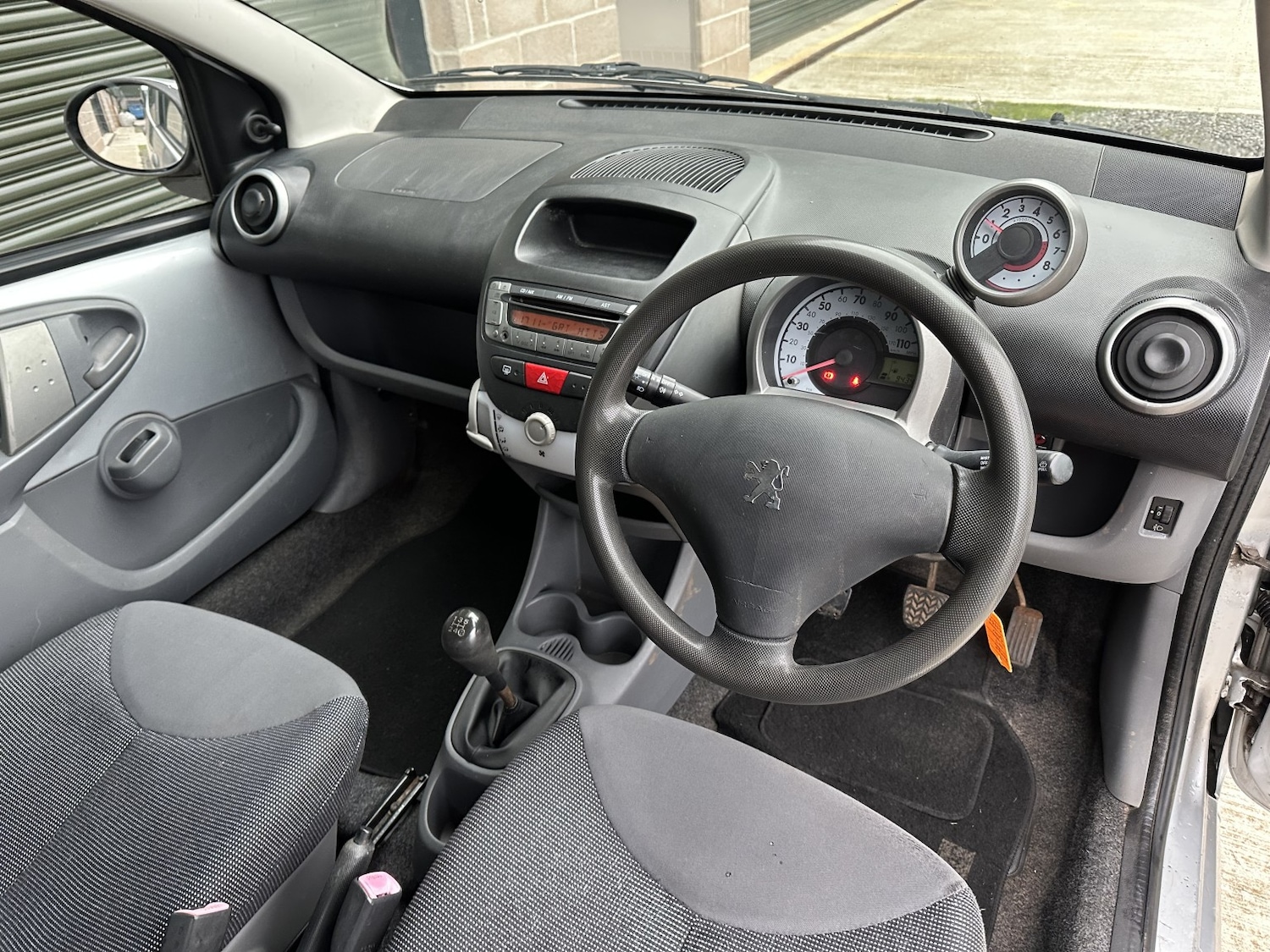 Used Peugeot 107 2008 for sale - 76421853: Photo 3