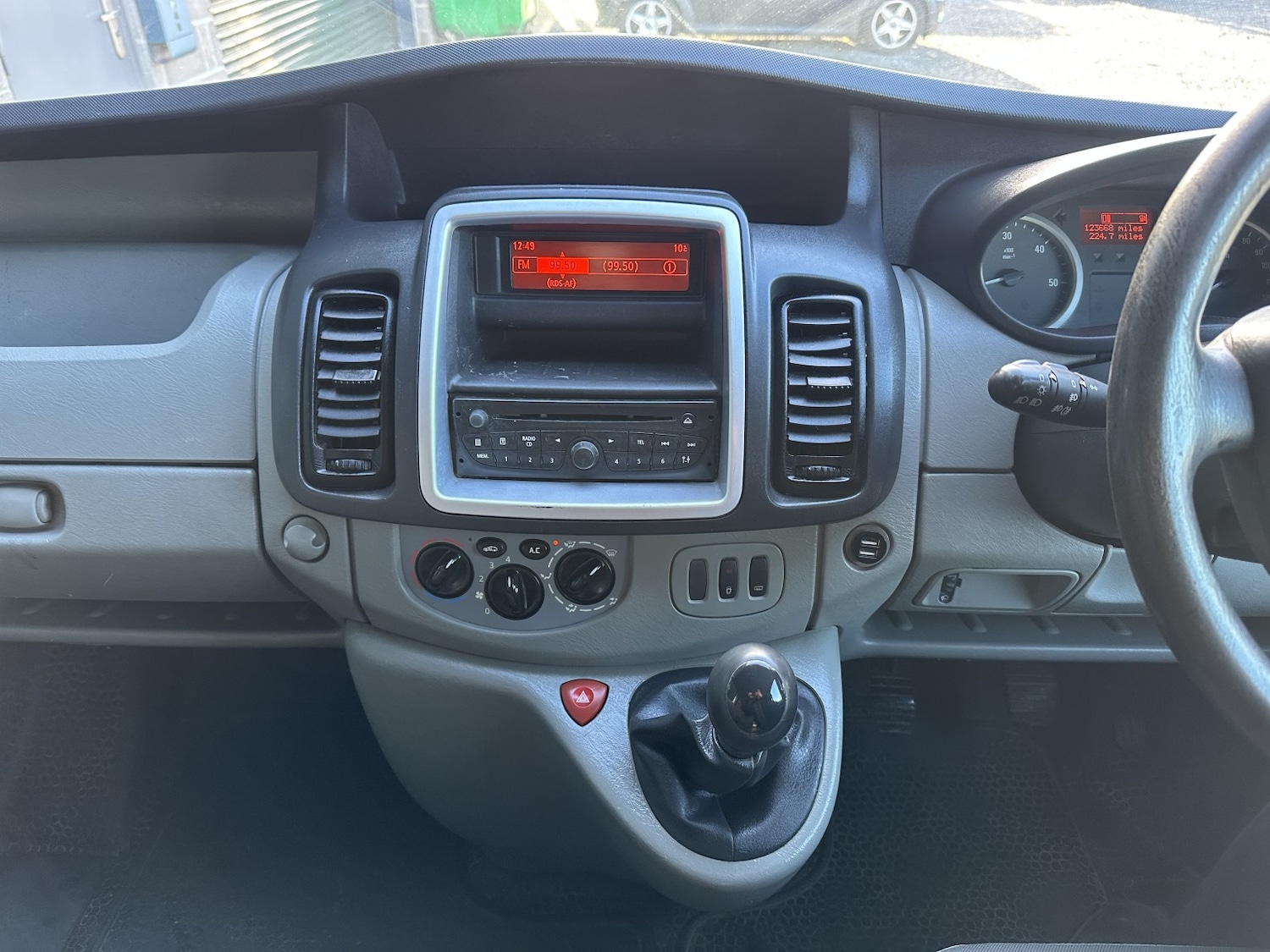 Used Vauxhall Vivaro 2011 for sale - 76968564: Photo 10