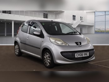 Peugeot - 107