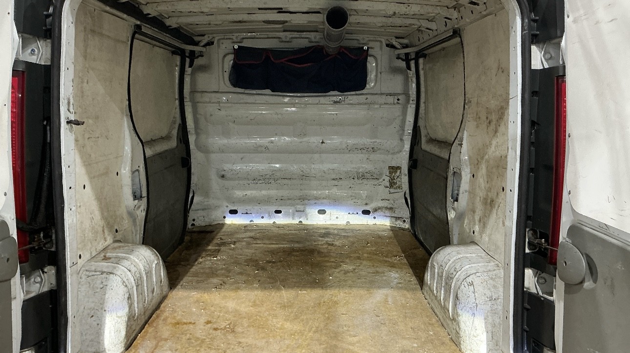 Used Vauxhall Vivaro 2008 for sale - 77241922: Photo 3