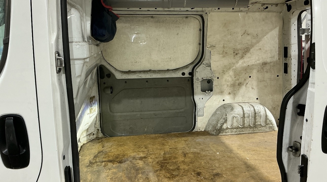 Used Vauxhall Vivaro 2008 for sale - 77241922: Photo 4