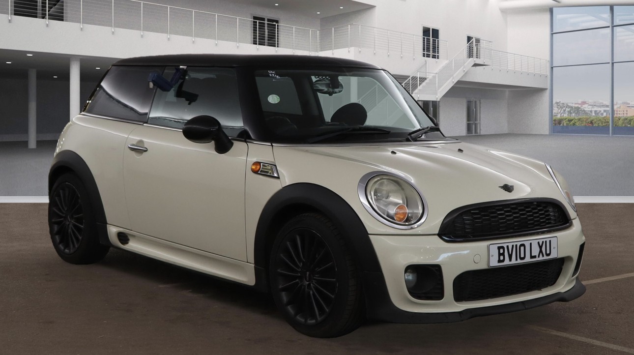 Used MINI Hatch 2010 for sale - 76316407: Photo 1