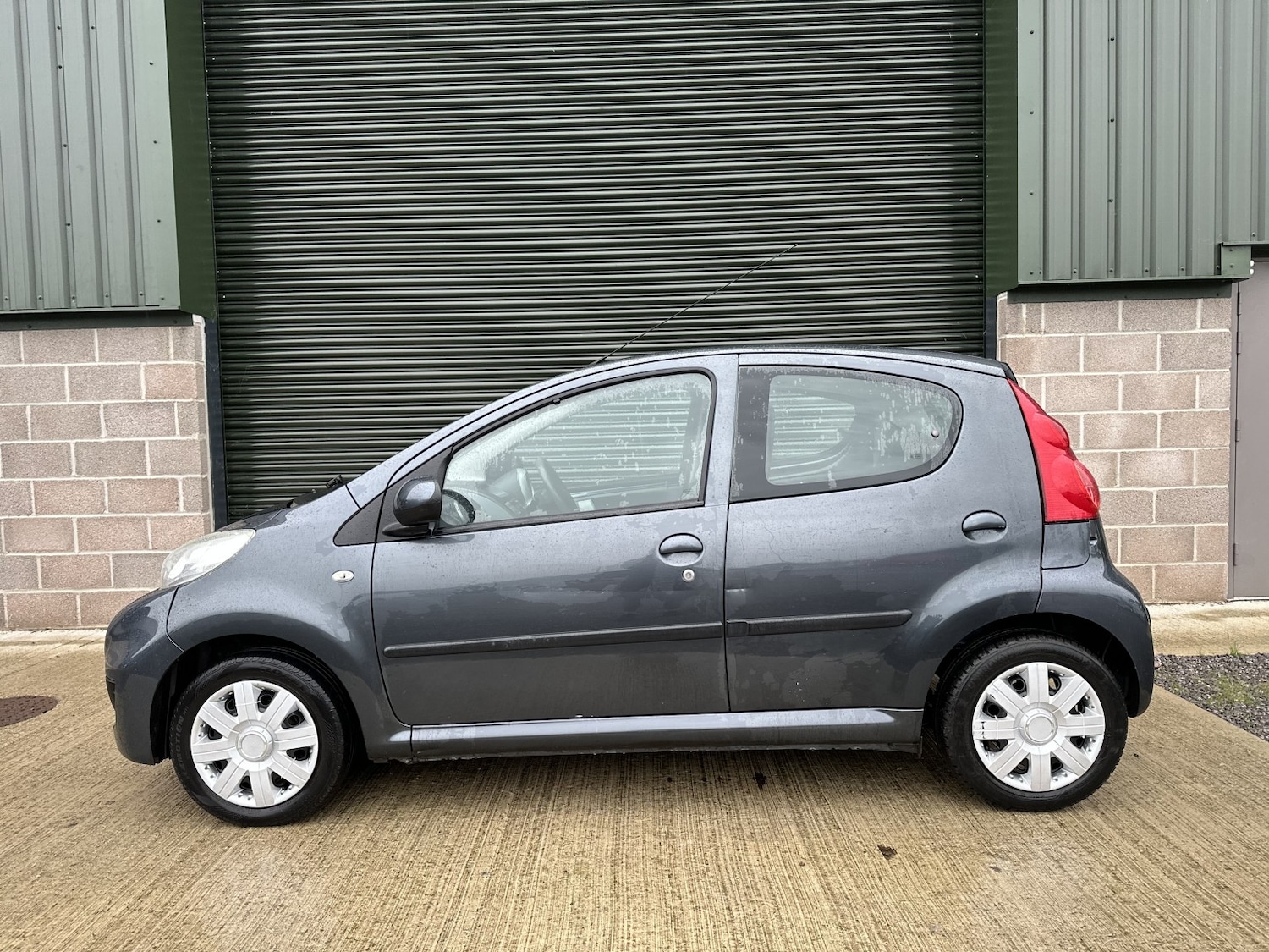 Used Peugeot 107 2012 for sale - 76536740: Photo 24