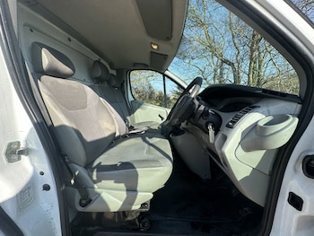 Used Vauxhall Vivaro 2006 for sale - 77629106: Photo