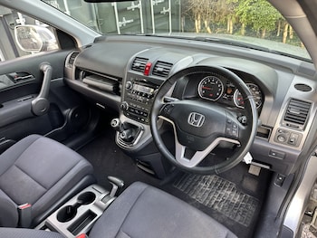 Used Honda CR-V 2008 for sale - 76076010: Photo