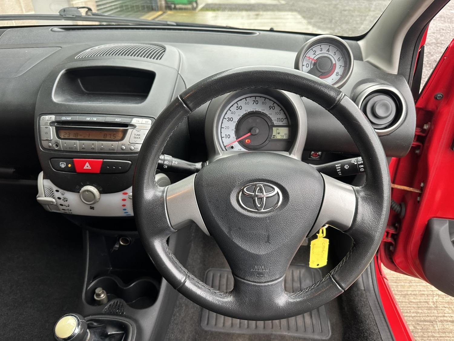 Used Toyota AYGO 2014 for sale - 77342624: Photo 10