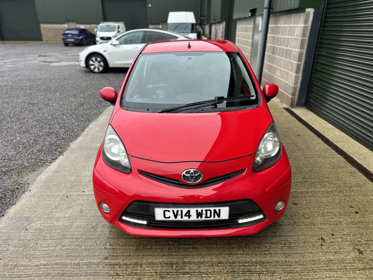 Used Toyota AYGO 2014 for sale - 77342624: Photo 13