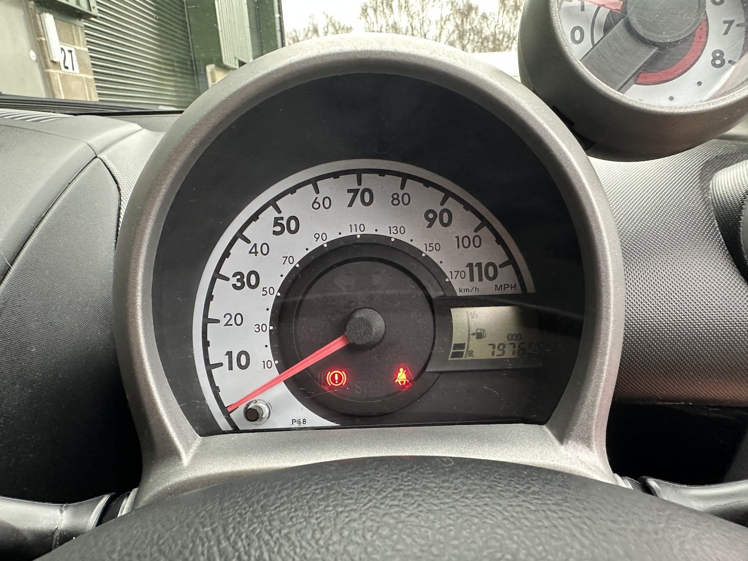 Used Toyota AYGO 2014 for sale - 77342624: Photo 2