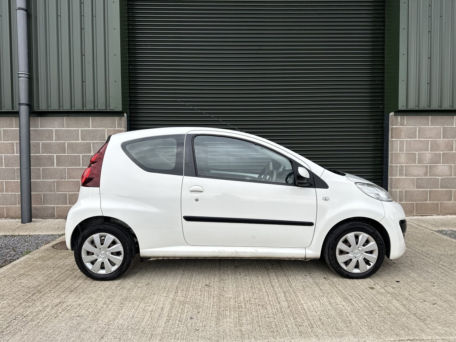 Used Peugeot 107 2014 for sale - 76497494: Photo 16