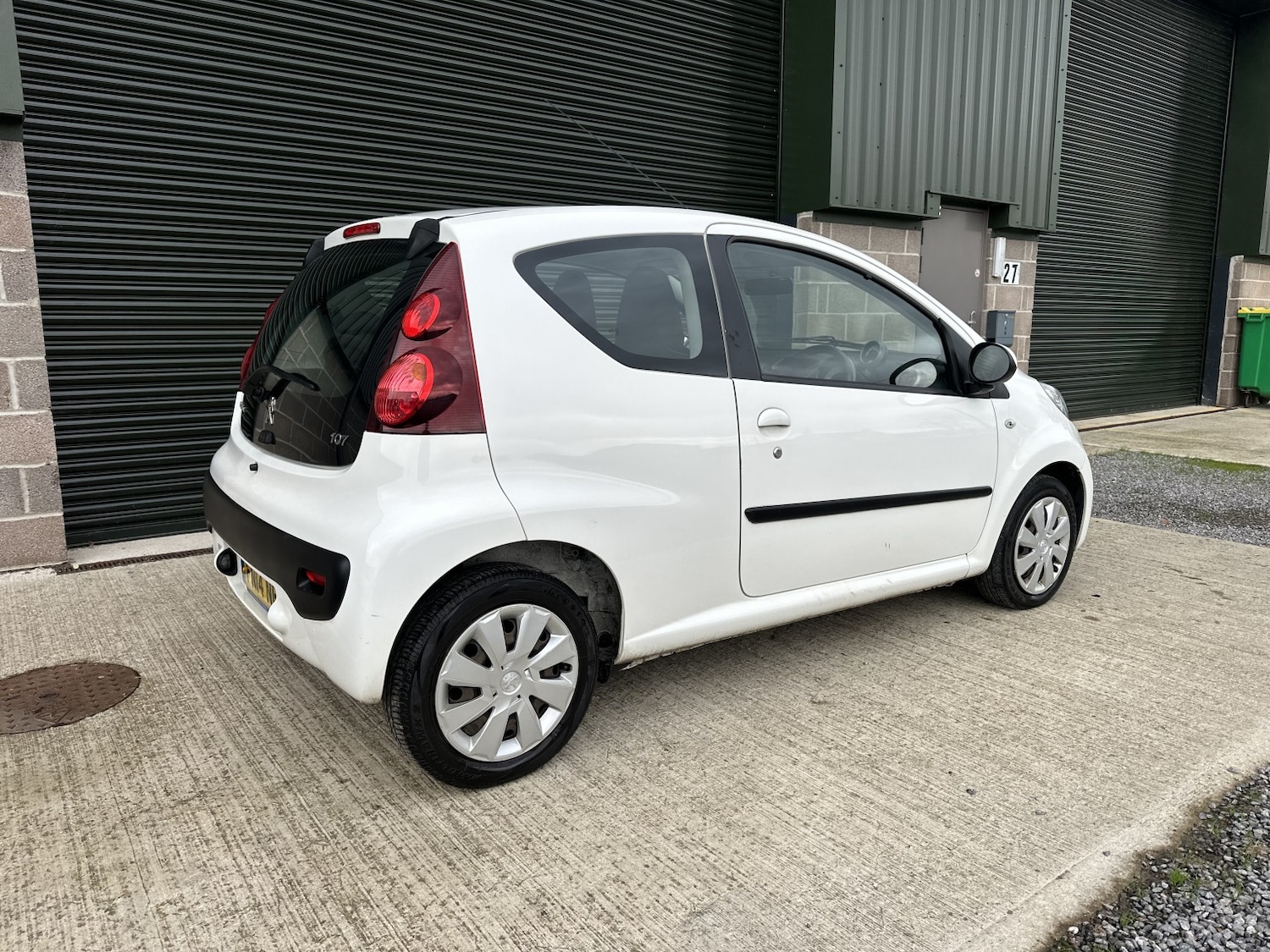 Used Peugeot 107 2014 for sale - 76497494: Photo 17