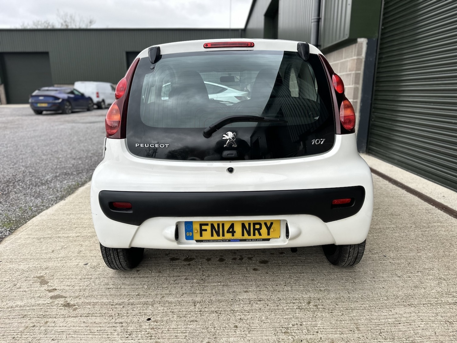 Used Peugeot 107 2014 for sale - 76497494: Photo 20