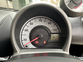 Used Peugeot 107 2014 for sale - 76497494: Photo