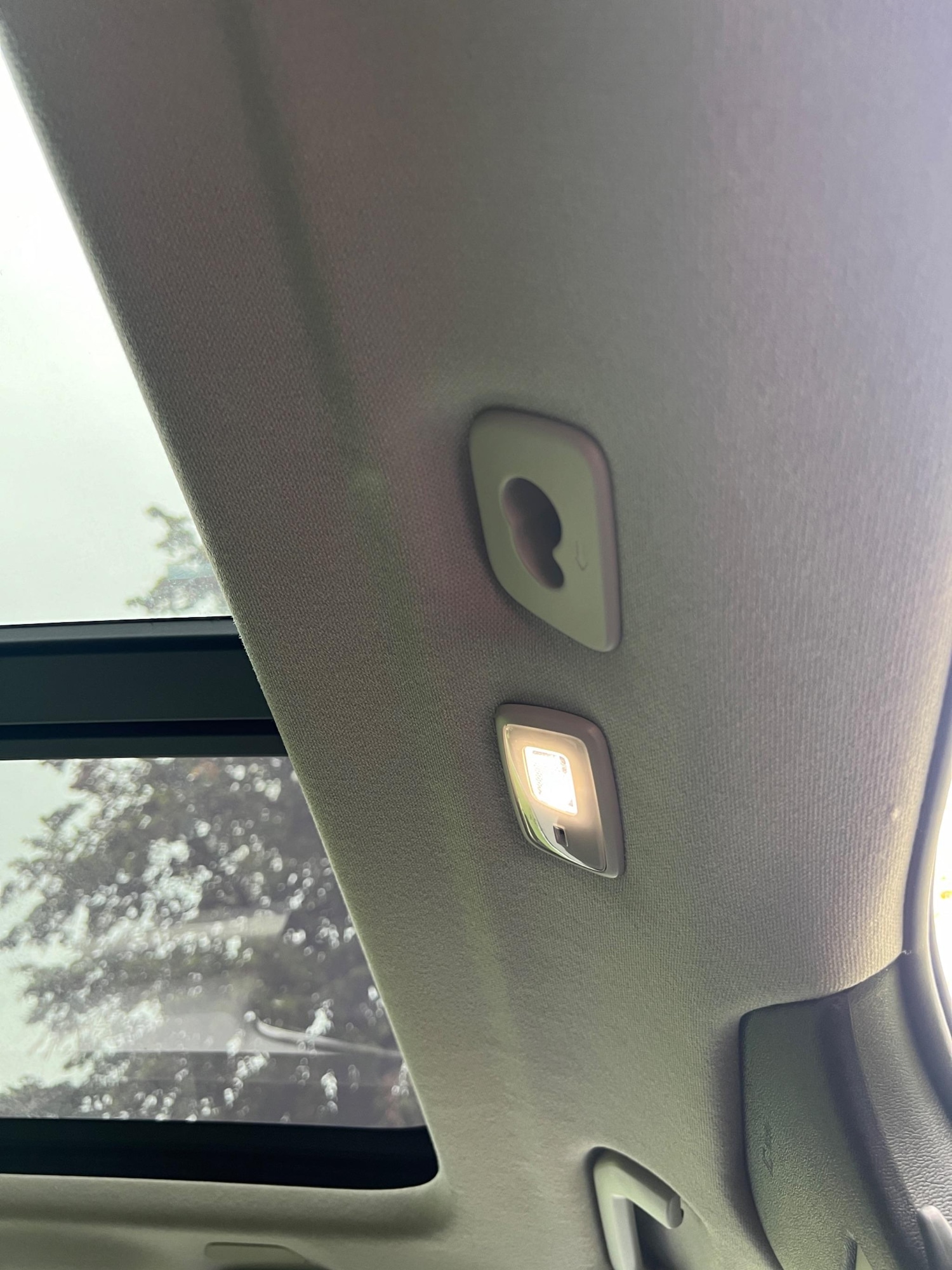 Used Volvo XC40 2024 for sale - 76994343: Photo 35