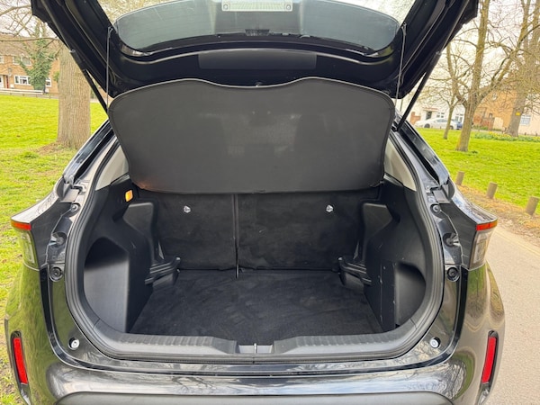 Used Toyota Yaris Cross 2023 for sale - 74713451: Photo 43