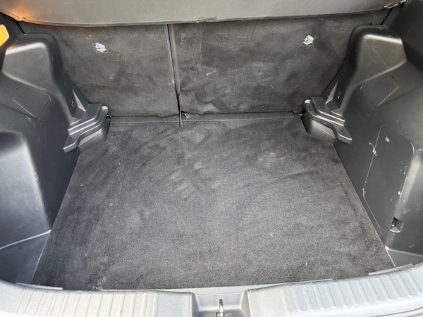 Used Toyota Yaris Cross 2023 for sale - 74713451: Photo 44