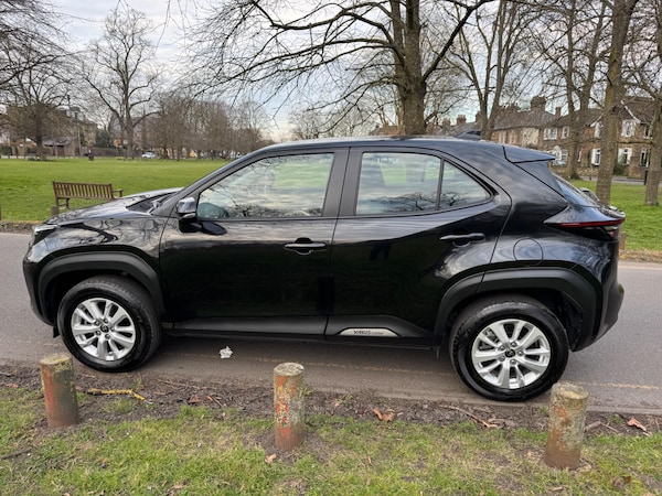 Used Toyota Yaris Cross 2023 for sale - 74713451: Photo 9
