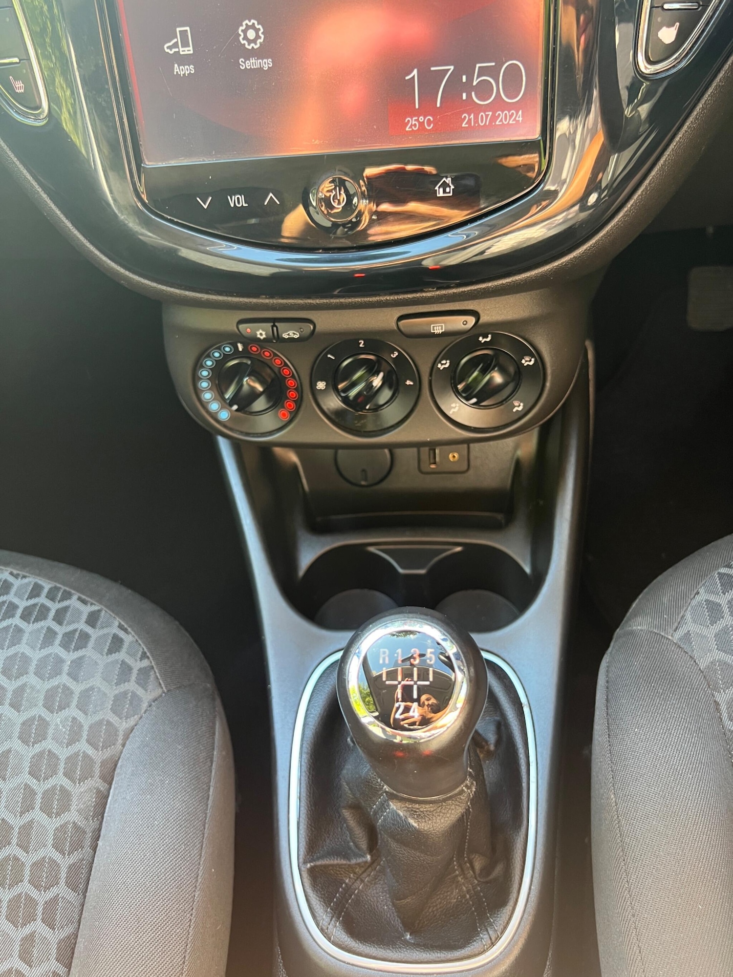 Used Vauxhall Corsa 2015 for sale - 78086491: Photo 30