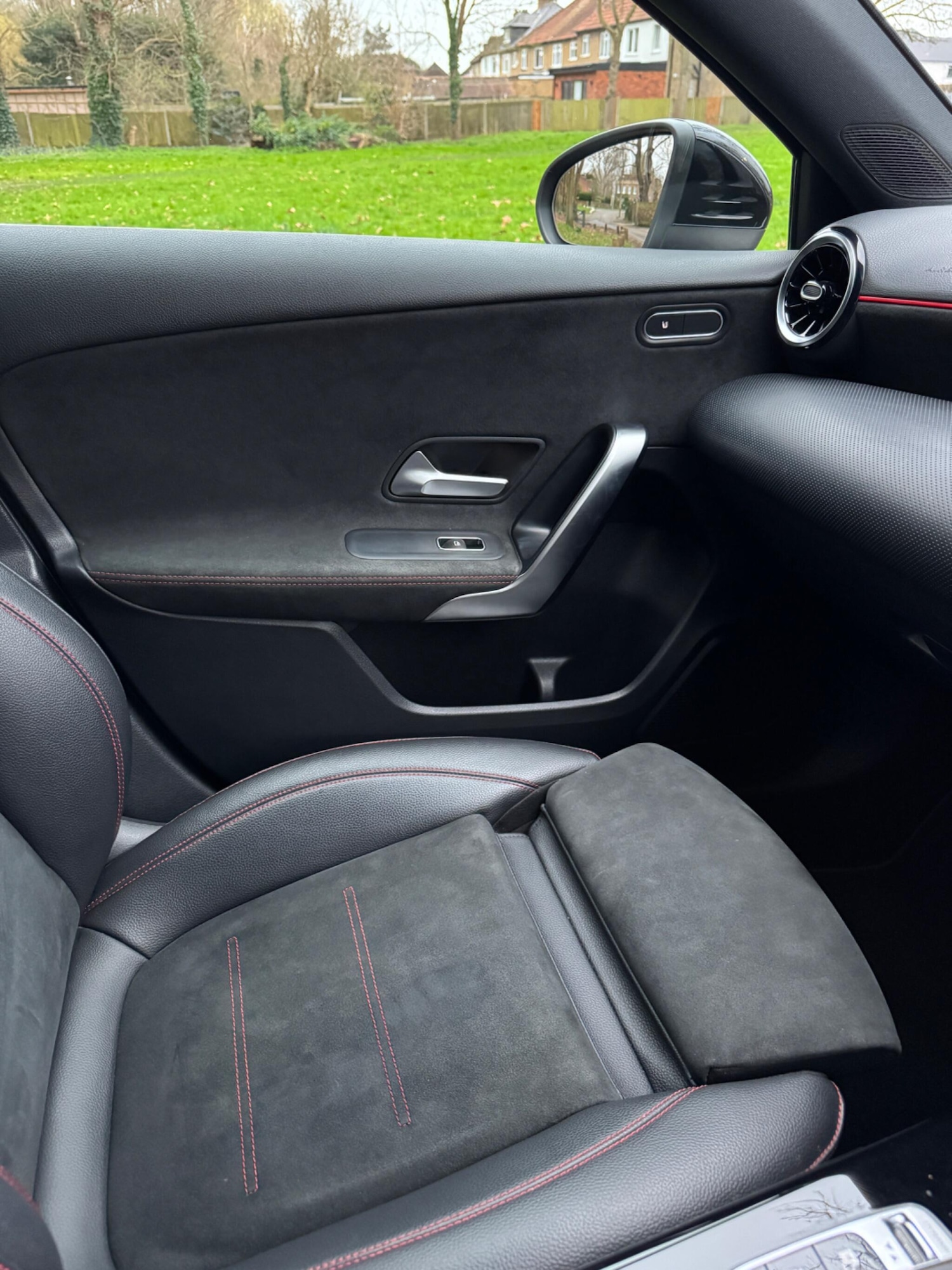 Used Mercedes-Benz A-Class 2019 for sale - 77645931: Photo 23