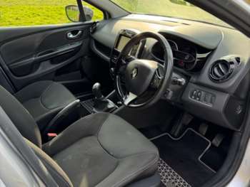 Used Renault Clio 2016 for sale - 74712546: Photo
