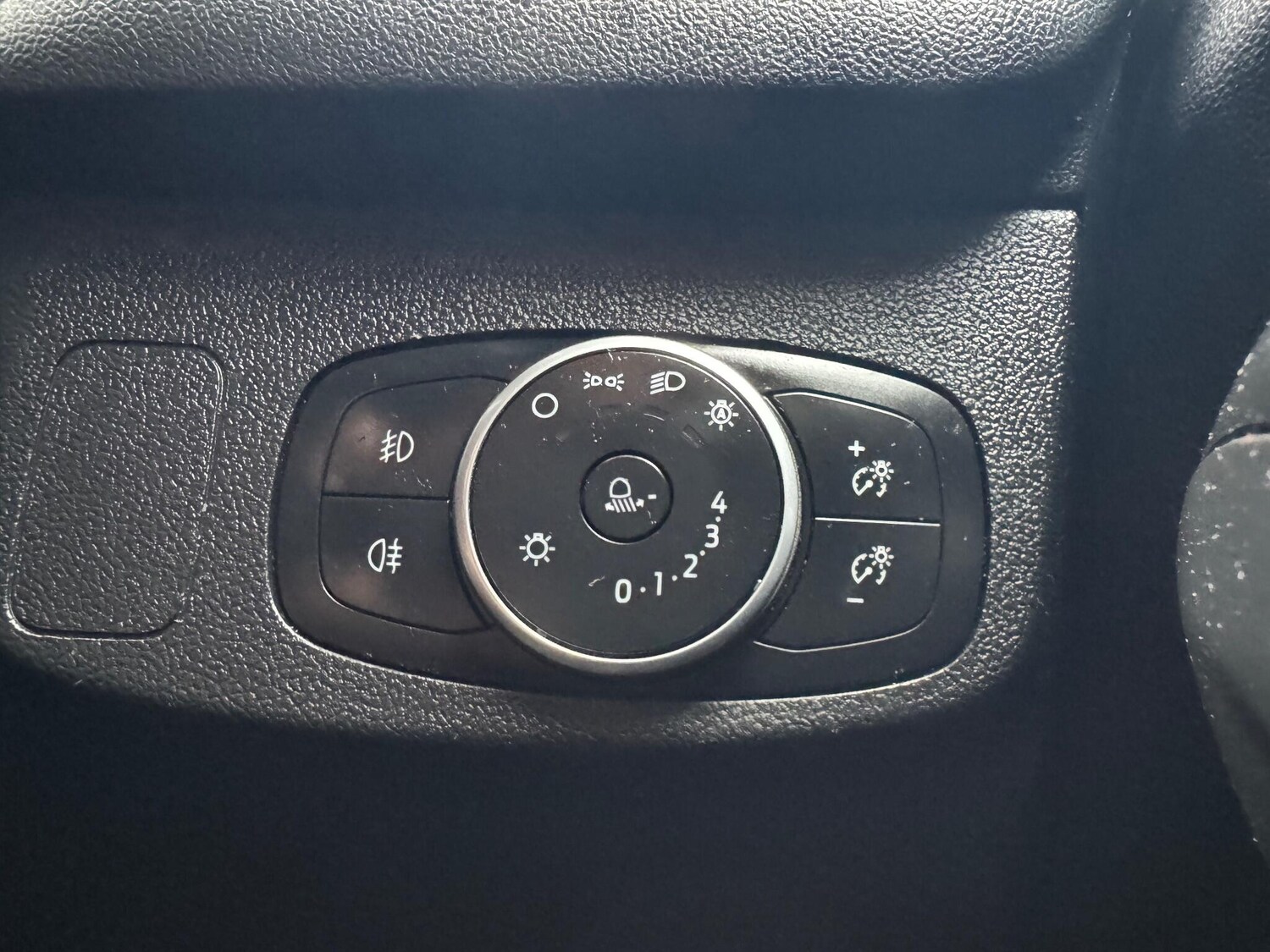 Used Ford Focus 2021 for sale - 76318203: Photo 32