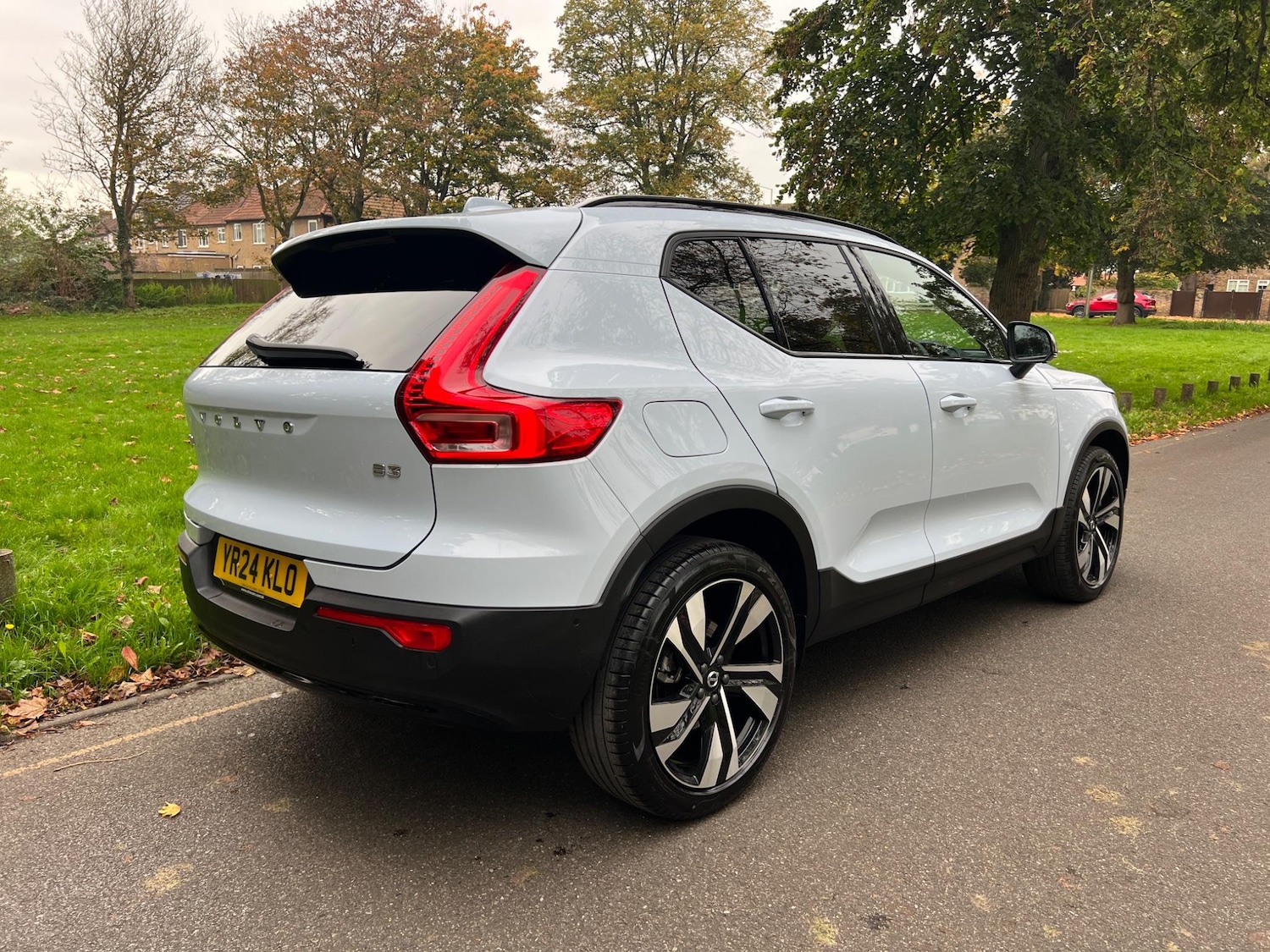 Used Volvo XC40 2024 for sale - 76440759: Photo 3