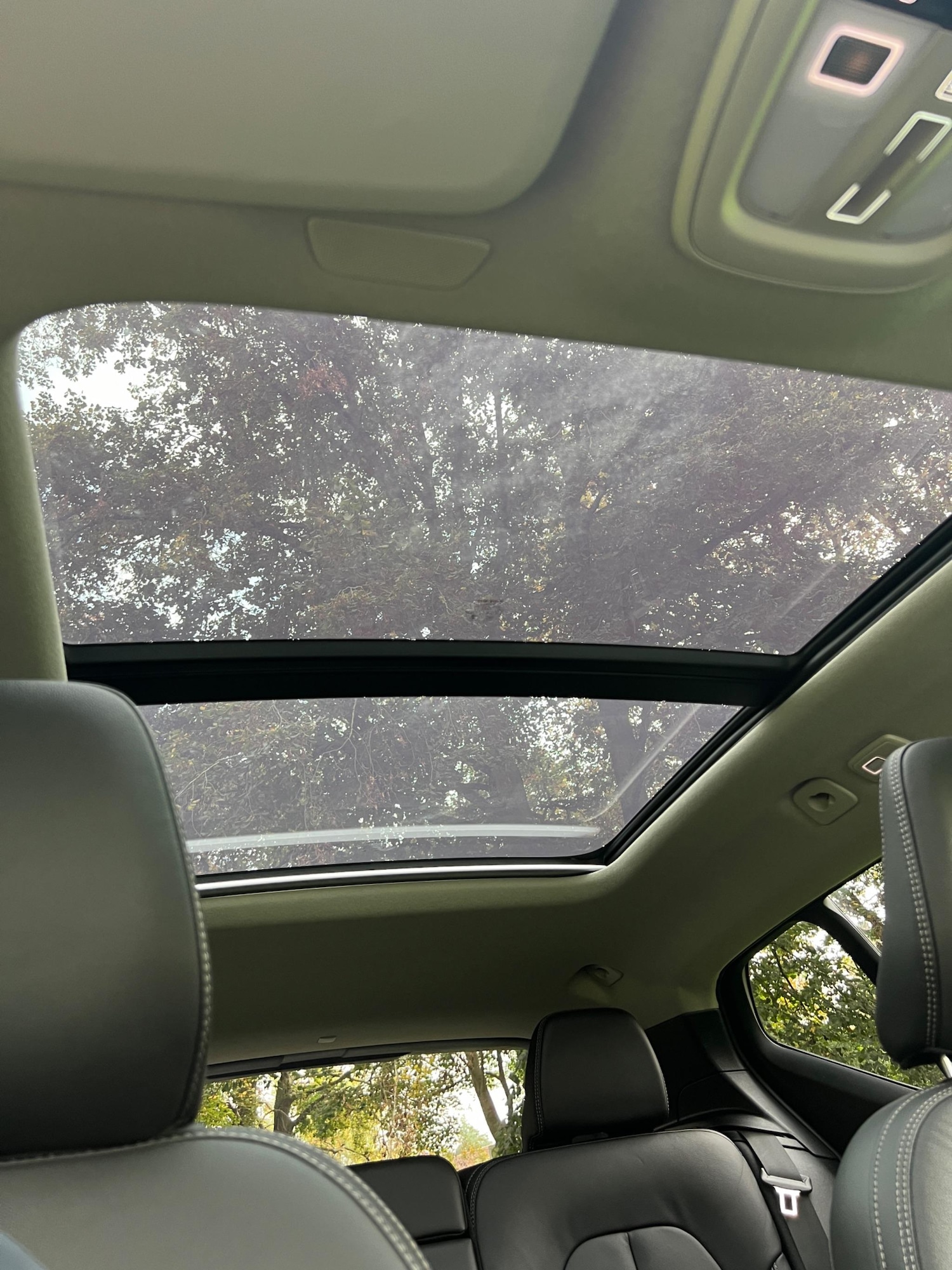 Used Volvo XC40 2024 for sale - 76440759: Photo 30